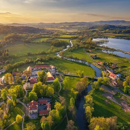 Hotell Palac Lomnica Karkonosze - Schloss Lomnitz Riesengebirge