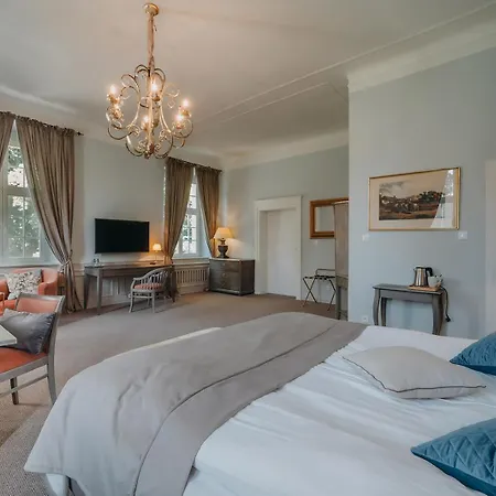Palac Lomnica Karkonosze - Schloss Lomnitz Riesengebirge Hotel 3*