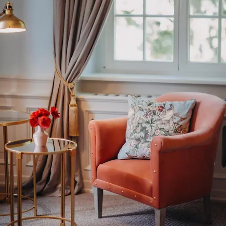 Palac Lomnica Karkonosze - Schloss Lomnitz Riesengebirge Ξενοδοχείο Wojanow