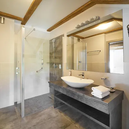 Palac Lomnica Karkonosze - Schloss Lomnitz Riesengebirge Wojanow