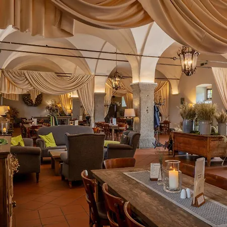 Pałac łomnica Karkonosze - Schloss Lomnitz Riesengebirge 3* Wojanow