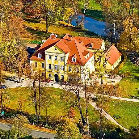 Palac Lomnica Karkonosze - Schloss Lomnitz Riesengebirge 3* Wojanow