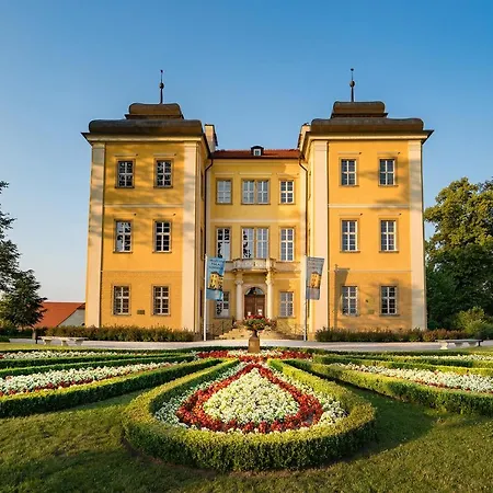 Palac Lomnica Karkonosze - Schloss Lomnitz Riesengebirge Wojanow
