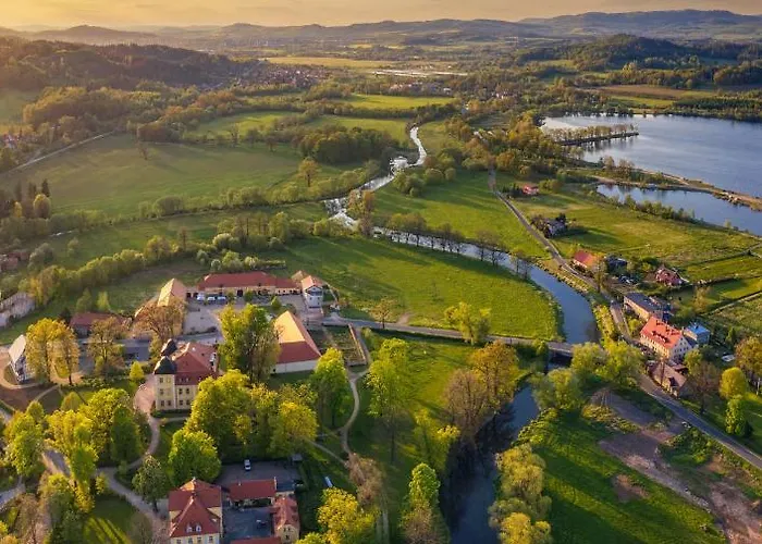 Hotell Palac Lomnica Karkonosze - Schloss Lomnitz Riesengebirge