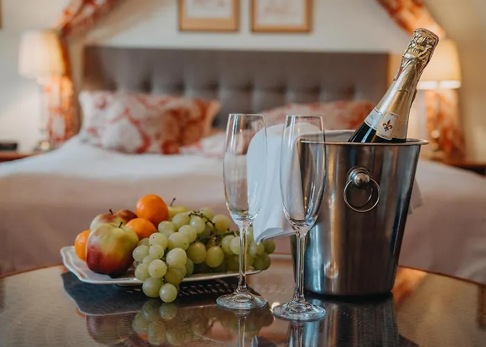 Hotel Pałac łomnica Karkonosze - Schloss Lomnitz Riesengebirge 3*