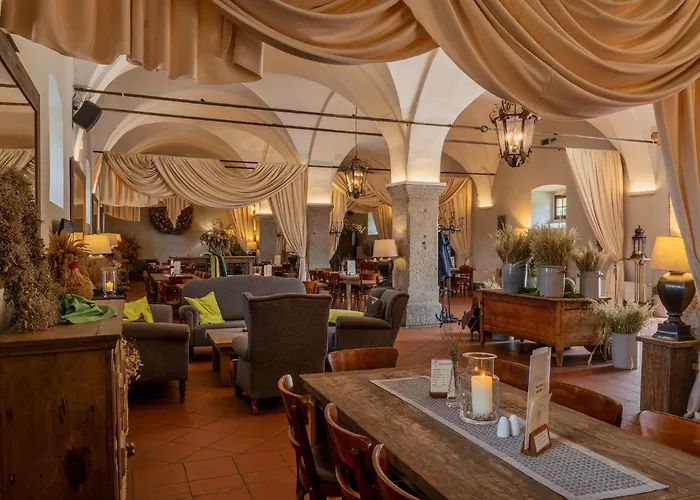 Pałac łomnica Karkonosze - Schloss Lomnitz Riesengebirge 3* Wojanow