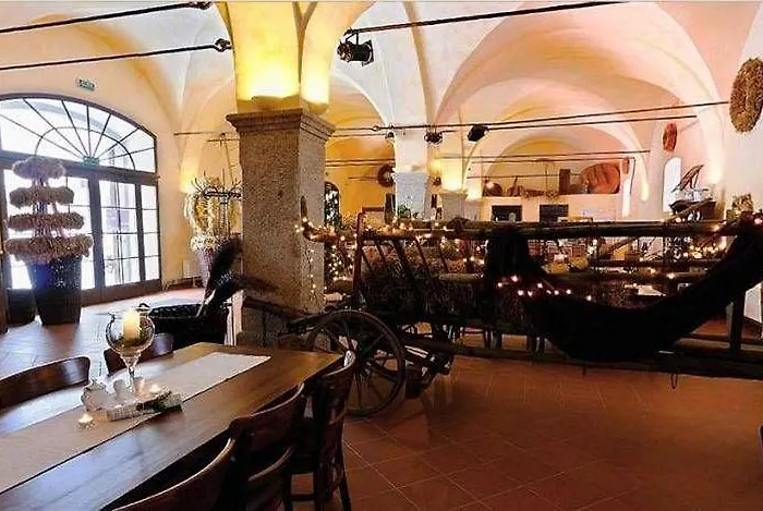 Hotell Palac Lomnica Karkonosze - Schloss Lomnitz Riesengebirge Wojanow