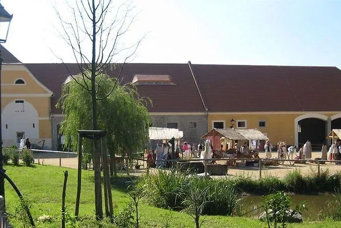 Palac Lomnica Karkonosze - Schloss Lomnitz Riesengebirge Wojanow