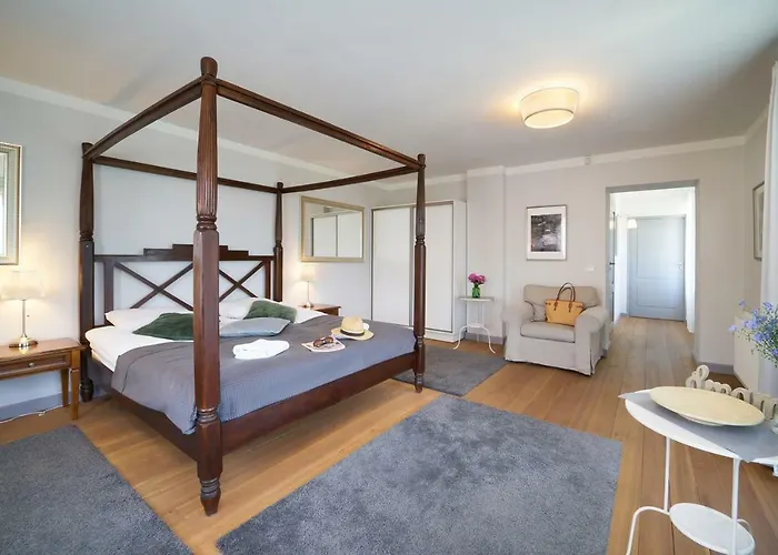 Palac Lomnica Karkonosze - Schloss Lomnitz Riesengebirge