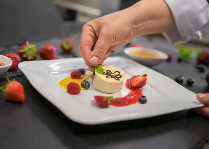 Hotell Palac Lomnica Karkonosze - Schloss Lomnitz Riesengebirge Wojanow