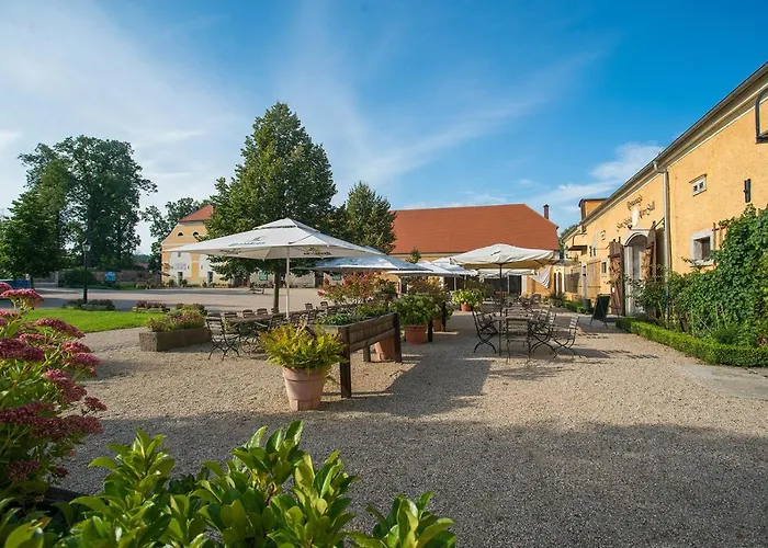 Palac Lomnica Karkonosze - Schloss Lomnitz Riesengebirge Wojanow